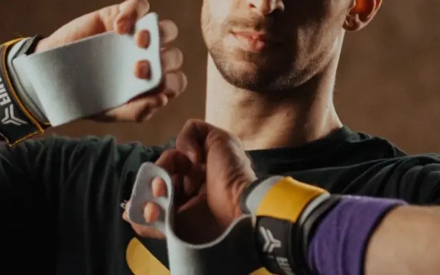 Web especializada en Calleras para Crossfit. Opiniones y comparativas de las mejores